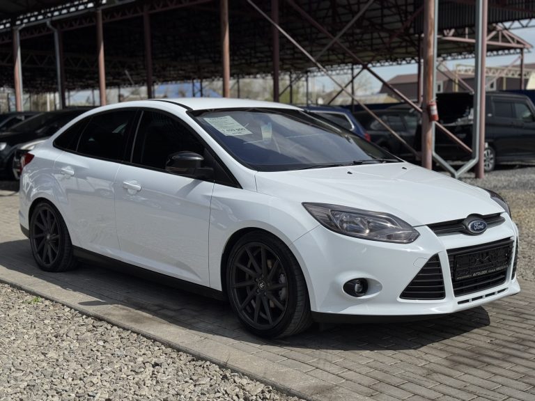 Ford Focus, 2013