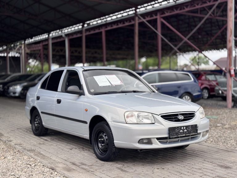Hyundai Accent, 2008