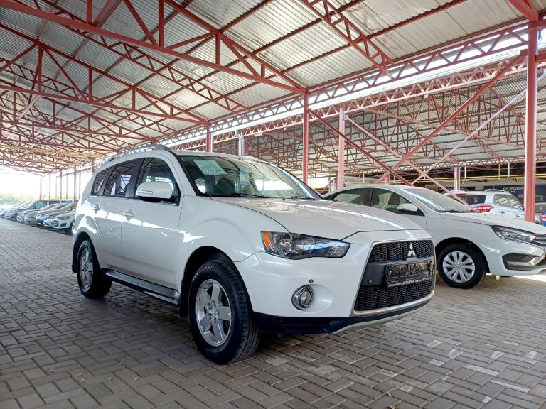 Mitsubishi Outlander, 2010