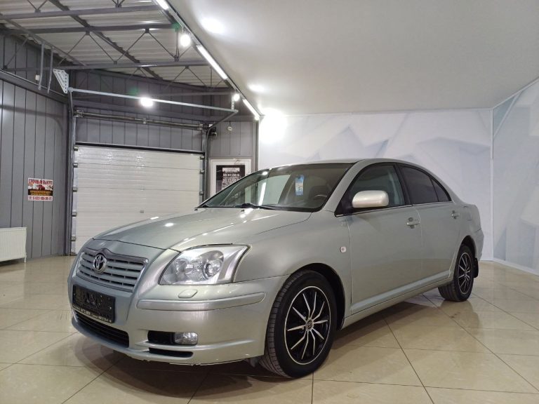 Toyota Avensis, 2004