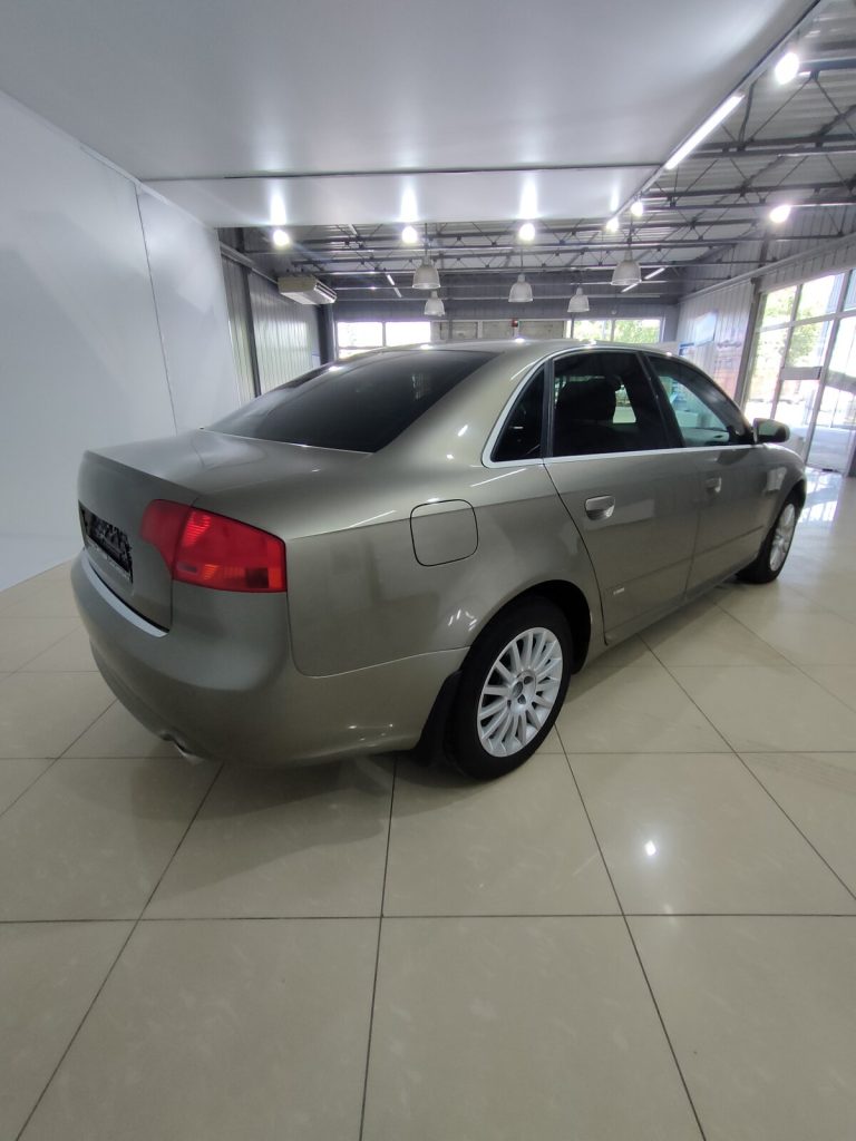 Audi A4, 2006
