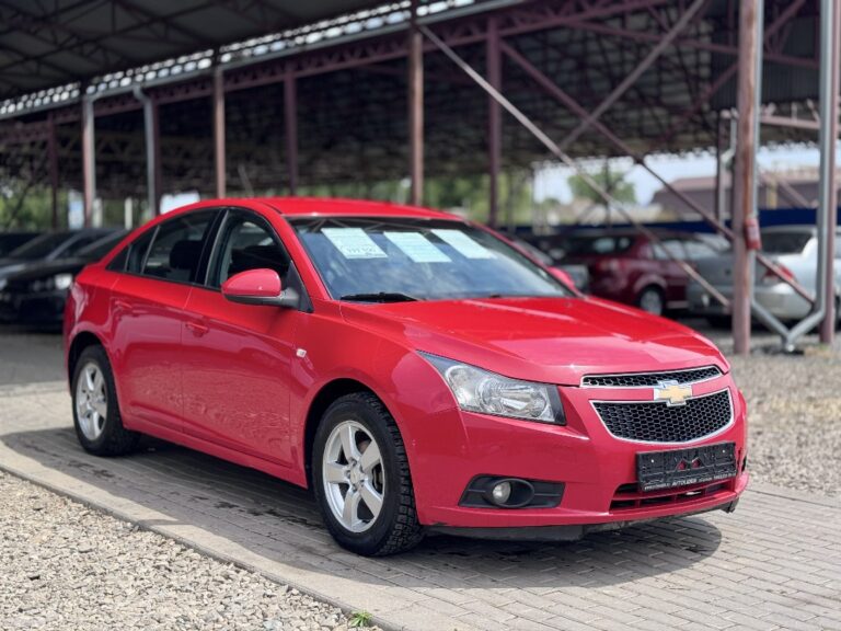 Chevrolet Cruze, 2012