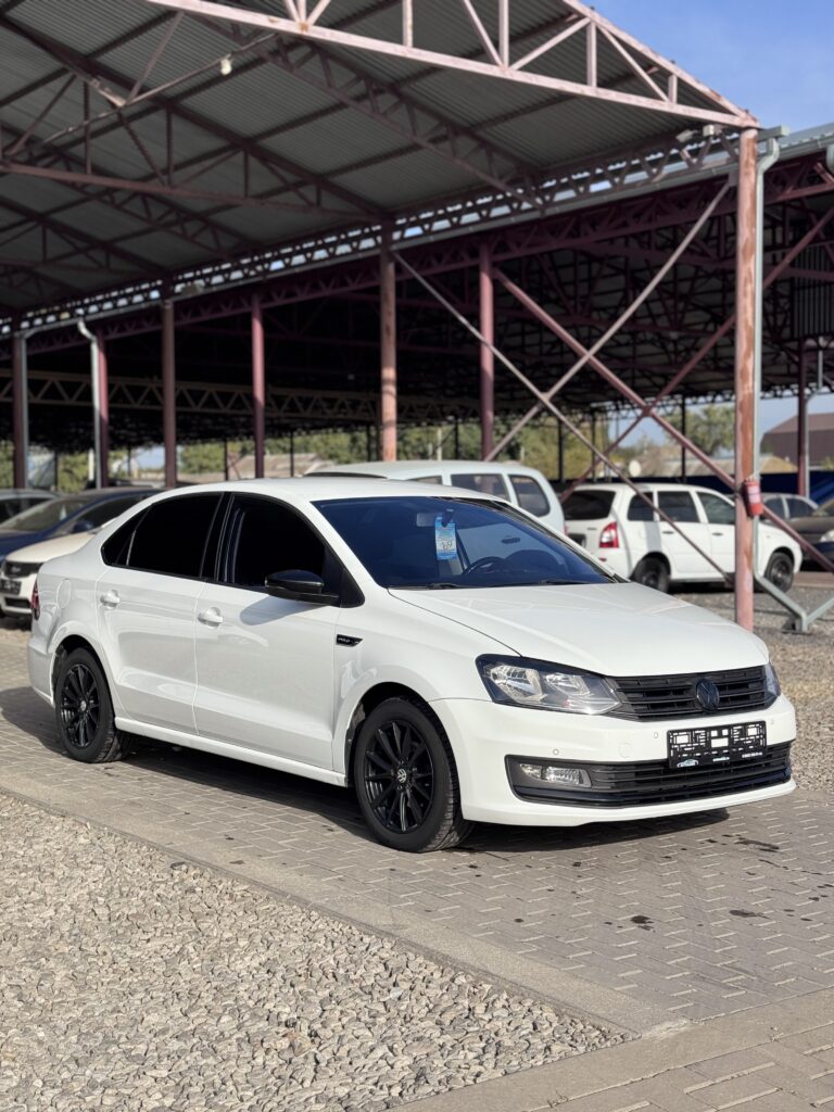 Volkswagen Polo 2018 г.